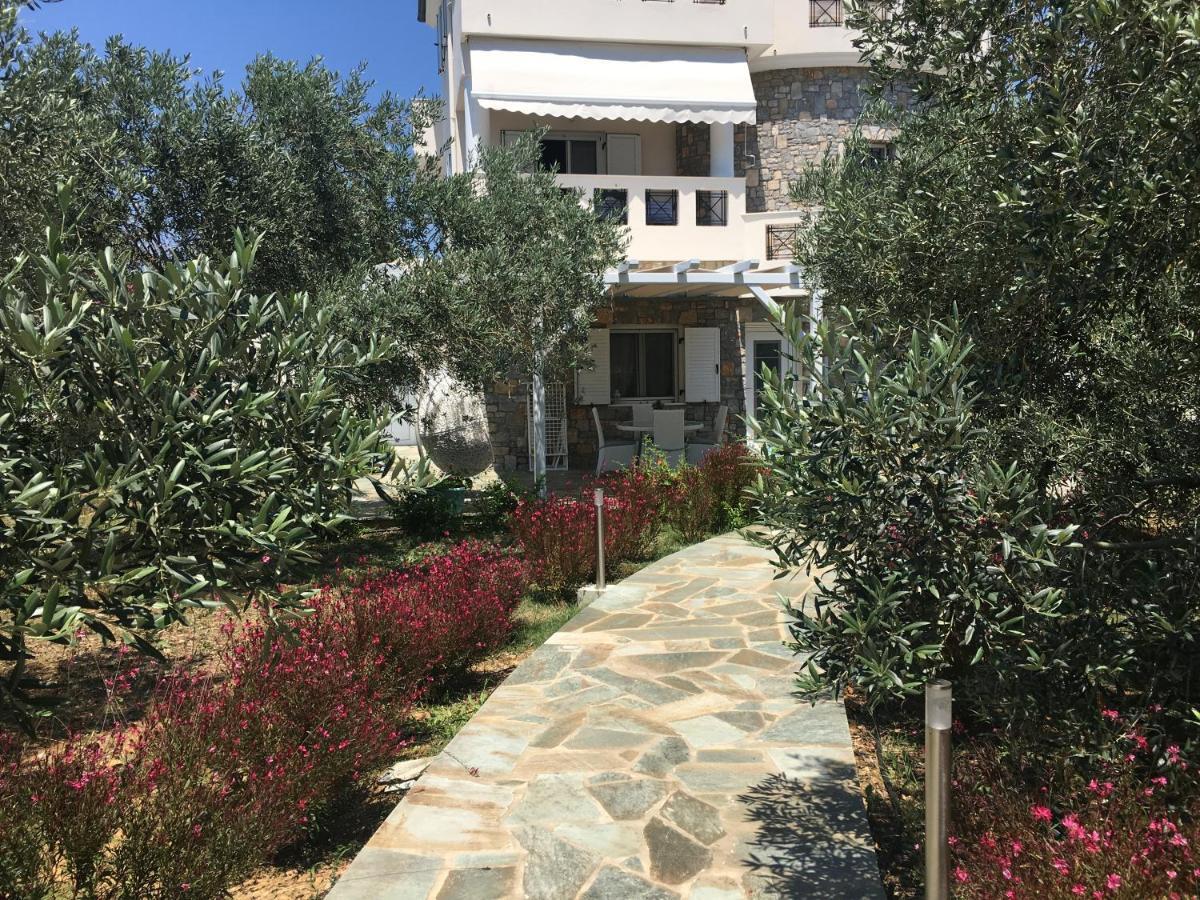 Chiqui Luxury Apartments Алонисос Экстерьер фото